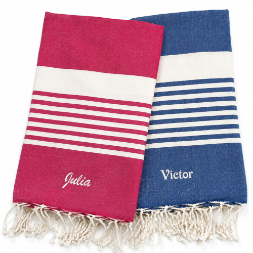 Fouta Tradicional de Rayas con Nombre Bordado Fouta Tradicional de Rayas con Nombre Bordado