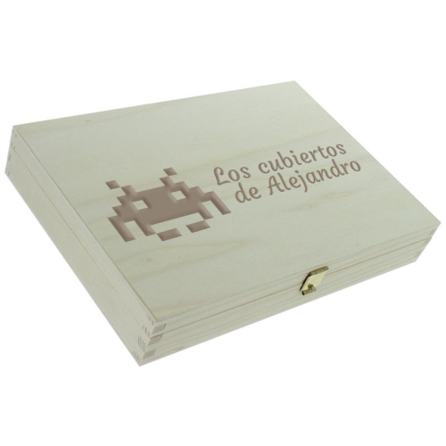Cofre cerrado y personalizado con invasores