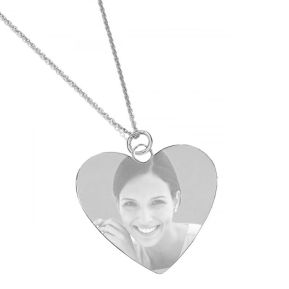Colgante corazón grabado con foto Colgante corazón grabado con foto