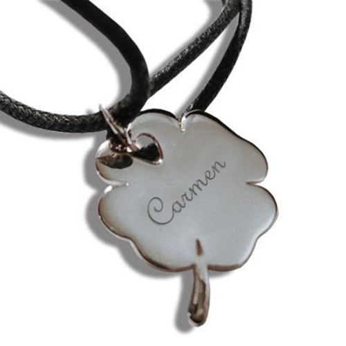 Pulsera de trébol personalizada