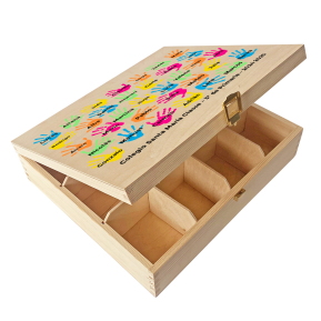 Caja de té 12 compartimentos con manos y nombres de alumnos Caja de té 12 compartimentos con manos y nombres de alumnos