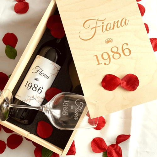 Copa de vino grabada cumpleaños
