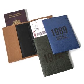 Funda de pasaporte personalizada cumpleaños