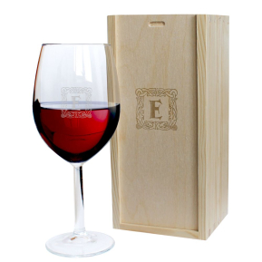 Copa de vino grabada Inicial