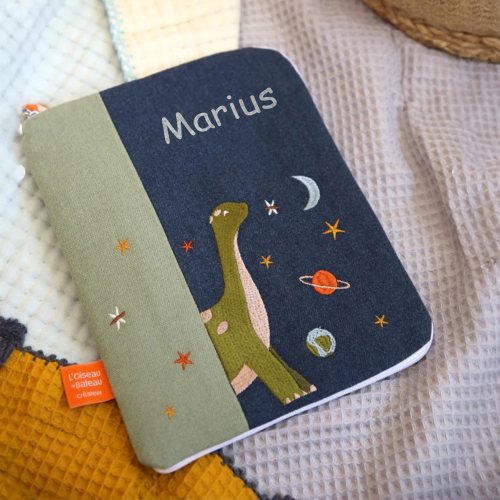 Funda para cartilla de salud Dinosaurio personalizada