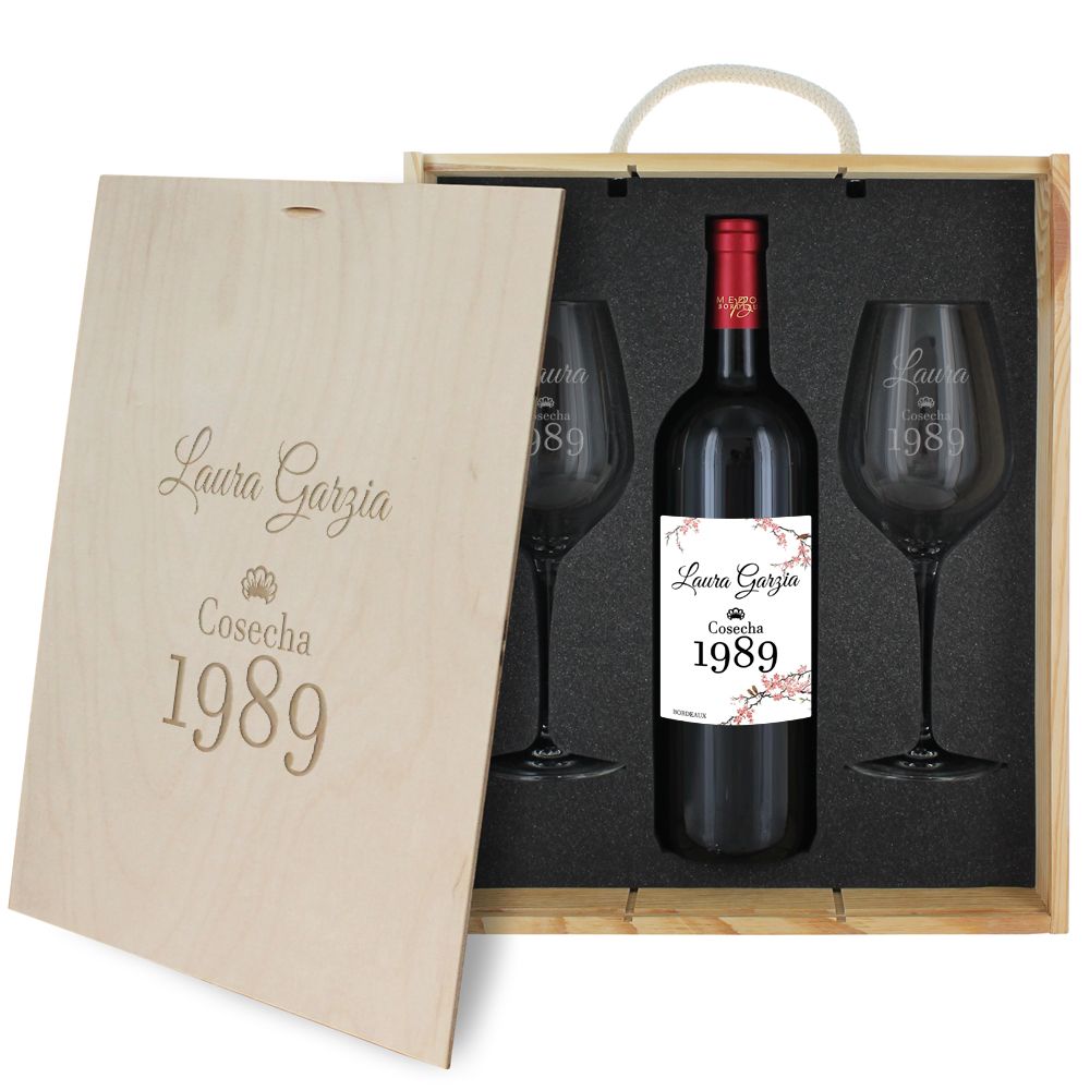 Caja de regalo cumplea�os : botella de vino y dos copas